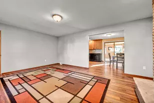 243 Columbia Dr, Center Township, PA 15001 - Photo 7