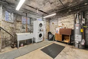 740 Broughton St, Pittsburgh, PA 15213 - Photo 33