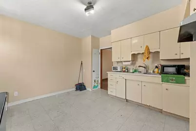 740 Broughton St, Pittsburgh, PA 15213 - Photo 25