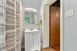 740 Broughton St, Pittsburgh, PA 15213 - Photo 17