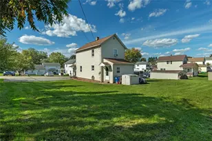102 Duncan St, Penn Twp, PA 15644 - Photo 3
