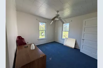 111 1st St, Bentleyville, PA 15314 - Photo 15