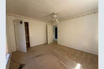 111 1st St, Bentleyville, PA 15314 - Photo 17