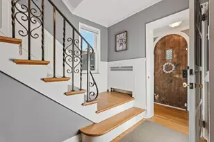 231 Atlanta Dr, Pittsburgh, PA 15228 - Photo 9