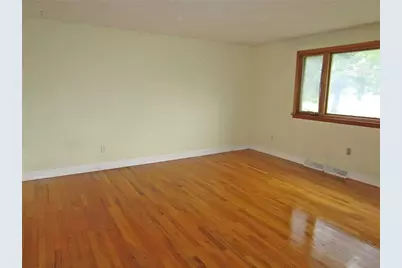 312 Leslie Rd, Middlesex Township, PA 16059 - Photo 9
