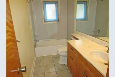312 Leslie Rd, Middlesex Township, PA 16059 - Photo 13