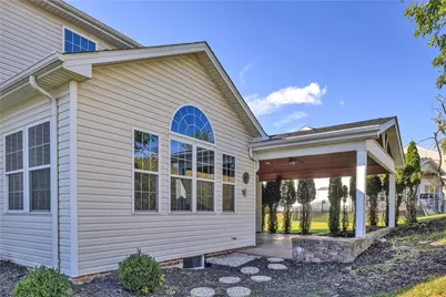 2084 Majestic Dr, North Strabane, PA 15317 - Photo 3