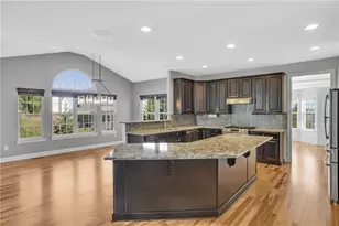 2084 Majestic Dr, North Strabane, PA 15317 - Photo 13