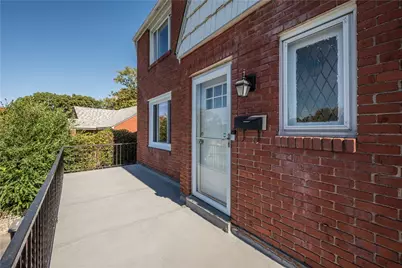 134 Sunny Dr, Pittsburgh, PA 15236 - Photo 3