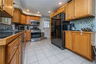 134 Sunny Dr, Pittsburgh, PA 15236 - Photo 11