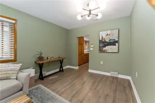 1929 W Beckert Ave, Pittsburgh, PA 15212 - Photo 7