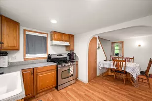 303 Broadway Ave, East Butler Boro, PA 16029 - Photo 3