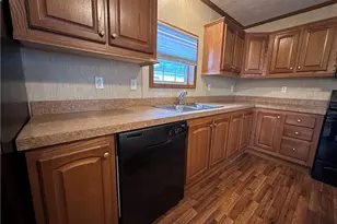 132 Treesdale Dr, Cranberry Township, PA 16066 - Photo 9