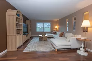 57 Norfolk Dr, Robinson Twp, PA 15108 - Photo 3