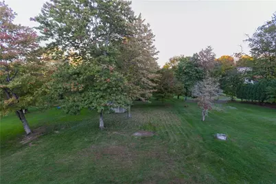 57 Norfolk Dr, Robinson Twp, PA 15108 - Photo 33