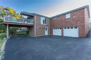 57 Norfolk Dr, Robinson Twp, PA 15108 - Photo 31