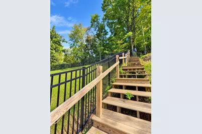 1003 Laurel Hill Dr, West Homestead, PA 15120 - Photo 47