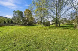 611 10 Mile Rd, Amwell, PA 15311 - Photo 31