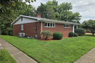 1199 Atlantic Ave, Monaca, PA 15061 - Photo 3