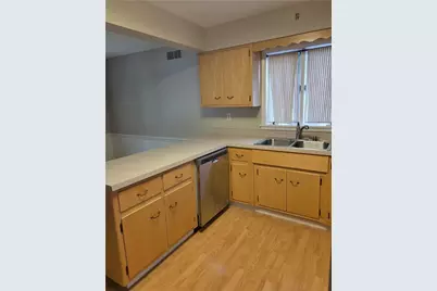 1199 Atlantic Ave, Monaca, PA 15061 - Photo 9
