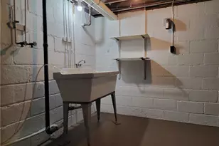 8210 Eleanor St, Pittsburgh, PA 15237 - Photo 39