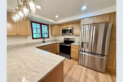 193 Sheldon Ave, Green Tree, PA 15220 - Photo 3