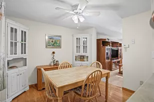 6125 Chatham Dr, Hopewell Township, PA 15001 - Photo 7