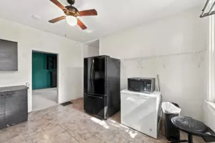 406 St Joseph St, Pittsburgh, PA 15210 - Photo 11