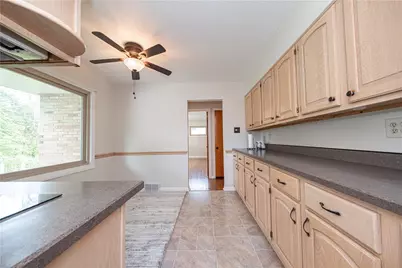 2030 Dutch Ridge Rd, Brighton Township, PA 15009 - Photo 9