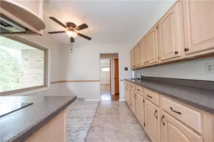 2030 Dutch Ridge Rd, Brighton Township, PA 15009 - Photo 9