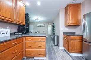 407 Cottage Ln, Monroeville, PA 15146 - Photo 5