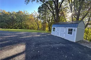 695 Roosevelt Rd, Kilbuck Twp, PA 15237 - Photo 3