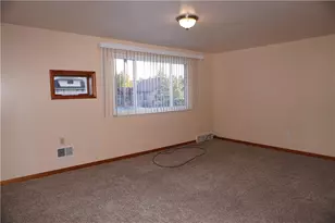 152 Highland Ave, Pittsburgh, PA 15229 - Photo 3