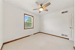 1350 Spyglass Hill, Hempfield Township, PA 15601 - Photo 23