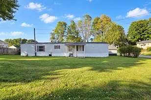 120 Indiana Ave, Vandergrift, PA 15690 - Photo 1