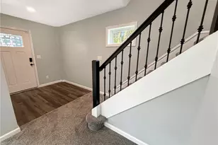 2019 Martha St, South New Castle Boro, PA 16101 - Photo 11