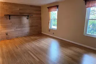 405 Center New Texas Rd, Pittsburgh, PA 15239 - Photo 9