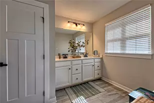 1037 Wedgewood Dr, Penn Twp, PA 15644 - Photo 21