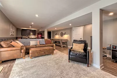 1037 Wedgewood Dr, Penn Twp, PA 15644 - Photo 33