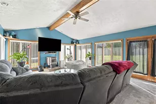 309 Young Ave, Twp of But NW, PA 16001 - Photo 15