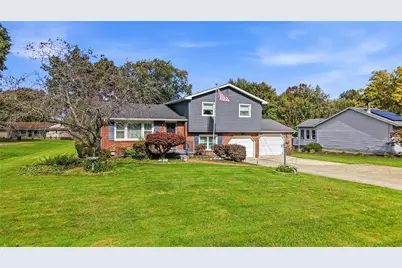 5805 Daniel Drive, Hermitage, PA 16148 - Photo 1