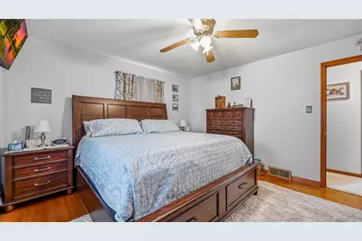 5805 Daniel Drive, Hermitage, PA 16148 - Photo 13