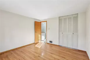 5696 Glenn Hill Dr, Bethel Park, PA 15102 - Photo 17