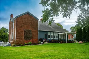 26 E Pittsburgh St, Delmont, PA 15626 - Photo 3