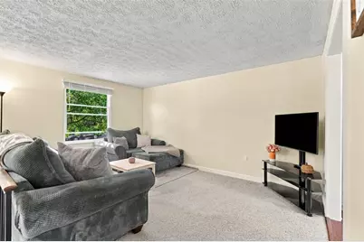 112 Highland Avenue, Center Township, PA 15061 - Photo 5