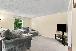 112 Highland Ave, Center Township, PA 15061 - Photo 5