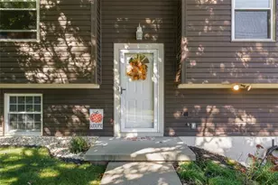 112 Highland Ave, Center Township, PA 15061 - Photo 3