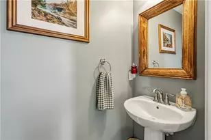 2900 Cross Creek Ct, Hampton, PA 15044 - Photo 7