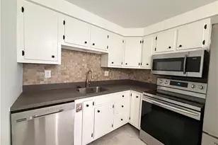 120 Carousel, Murrysville, PA 15626 - Photo 3