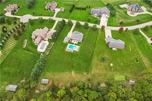 107 Hibernia Dr, Lancaster Township, PA 16037 - Photo 35